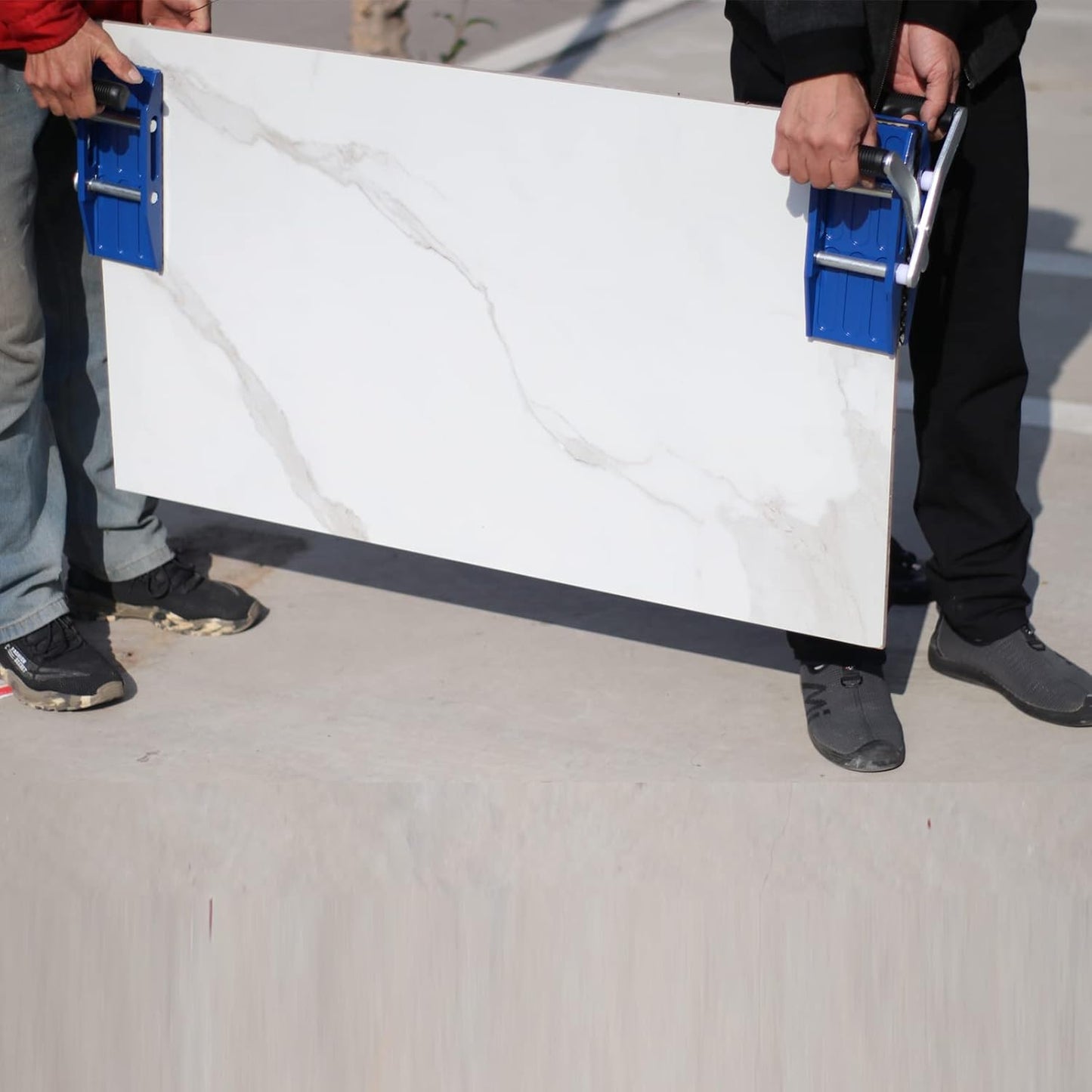 234 - DOUBLE HANDED GRANITE STONE CARRYING CLAMP